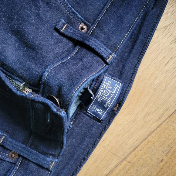 A&F 👖 jeans - Picture 4 of 4